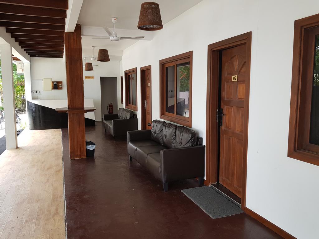 Surf Deck Hotell Thulusdhoo Exteriör bild