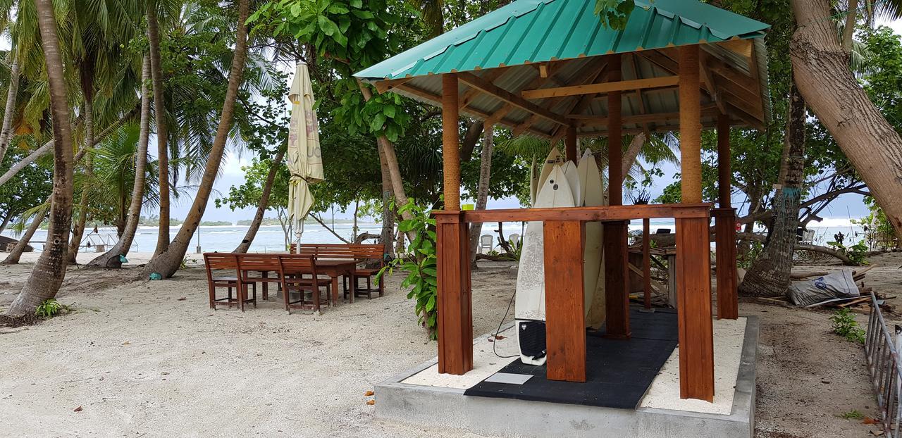 Surf Deck Hotell Thulusdhoo Exteriör bild