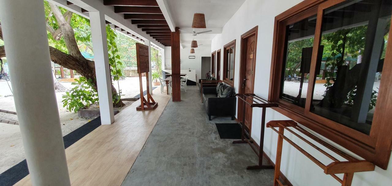 Surf Deck Hotell Thulusdhoo Exteriör bild